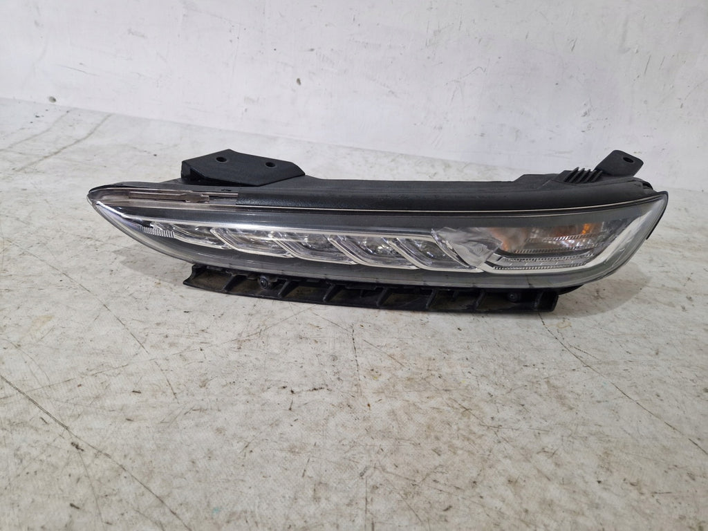 Frontscheinwerfer Hyundai Kona 92207-J90 Links Scheinwerfer Headlight SCH4672673589bm