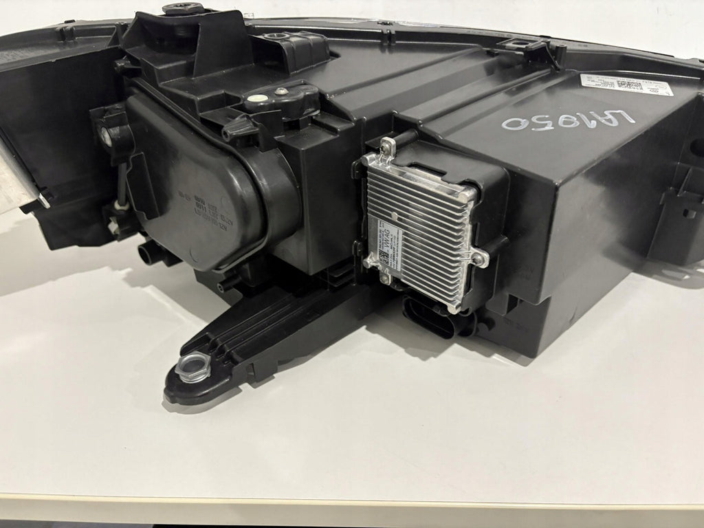 Frontscheinwerfer VW Passat 3J1941005 LED Ein Stück (Rechts oder Links) SCH8996676704it