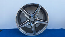 Laden Sie das Bild in den Galerie-Viewer, 1x Alufelge 18 Zoll 8.5" 5x112 49ET A2054011200 Mercedes-Benz W205 Rim Wheel FEL9754288487pr
