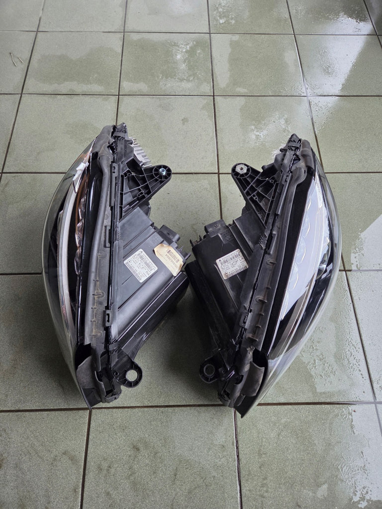 Frontscheinwerfer Mercedes-Benz W205 2059062504 2059062604 LED Rechts oder Links SCH1212005288kp