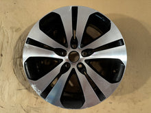 Laden Sie das Bild in den Galerie-Viewer, 1x Alufelge 18 Zoll 7.0" 5x114.3 40 5ET 529103U300 Kia Sportage Rim Wheel FEL2405298791al