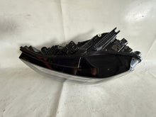 Laden Sie das Bild in den Galerie-Viewer, Frontscheinwerfer Audi A6 C8 4K0941035 LED Links Scheinwerfer Headlight