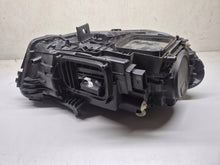 Laden Sie das Bild in den Galerie-Viewer, Frontscheinwerfer Mercedes-Benz W177 A1779062700 LED Links Headlight SCH1352498232dp