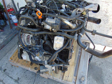 Load image into Gallery viewer, Motor VW Caddy III CAYD CAYE 1.6 TDI 50TKm 2010 Diesel Engine Komplett