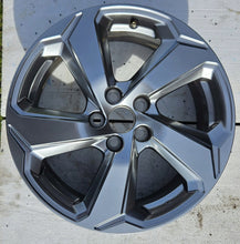 Laden Sie das Bild in den Galerie-Viewer, 1x Alufelge 18 Zoll 7.0" 5x114.3 35ET Glanz Silber Toyota Rav V 4 Rim Wheel FEL8958662810ys