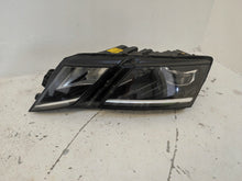 Laden Sie das Bild in den Galerie-Viewer, Frontscheinwerfer Skoda Octavia III 5E1941015E LED Links Scheinwerfer Headlight SCH5112649785ix