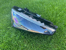 Load image into Gallery viewer, Frontscheinwerfer Skoda Scala 657941016A LED Rechts Scheinwerfer Headlight SCH1638282864ka