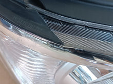 Load image into Gallery viewer, Frontscheinwerfer Hyundai H350 Rechts Scheinwerfer Headlight