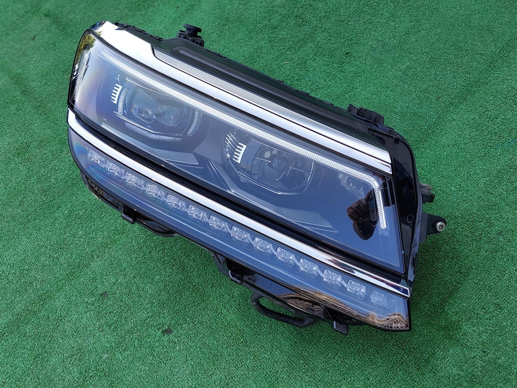 Frontscheinwerfer VW Tiguan 5NB941082 LED Rechts Scheinwerfer Headlight