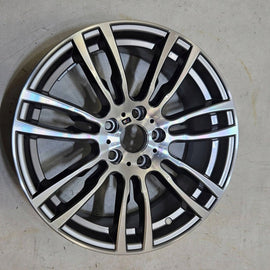 1x Alufelge 19 Zoll 8.0