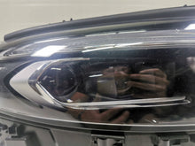 Laden Sie das Bild in den Galerie-Viewer, Frontscheinwerfer Mercedes-Benz W177 A1779060603 Rechts Scheinwerfer Headlight SCH5451810401do