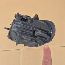 Load image into Gallery viewer, Frontscheinwerfer Mini Countryman F60 A87484802-02 030109923415 Rechts Headlight SCH9886301068mk