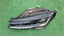 Laden Sie das Bild in den Galerie-Viewer, Frontscheinwerfer Skoda Superb III 3V1941015D LED Links Scheinwerfer Headlight