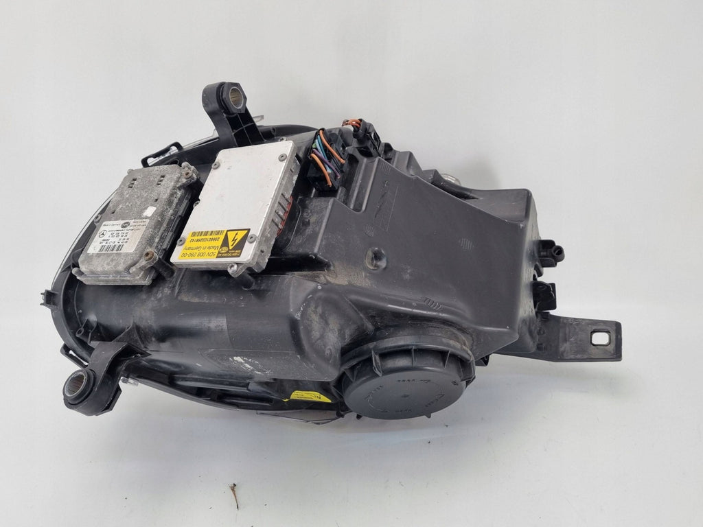 Frontscheinwerfer Mercedes-Benz W251 Rechts Scheinwerfer Headlight SCH7122578004in