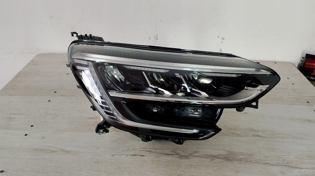 Frontscheinwerfer Renault Megane IV 260105675R LED Rechts Scheinwerfer Headlight SCH6053588419ag