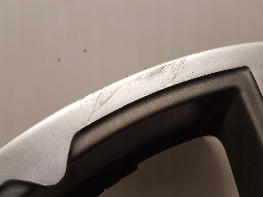 1x Alufelge 20 Zoll 9.0" 5x114.3 40 5ET 670044701 Maserati Levante Rim Wheel FEL8100145169uz