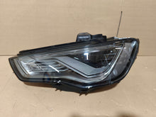 Laden Sie das Bild in den Galerie-Viewer, Frontscheinwerfer Audi A3 8V0941773 Full LED Links Scheinwerfer Headlight SCH8895392792zz