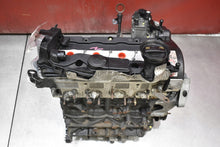 Laden Sie das Bild in den Galerie-Viewer, Motor VW Passat CBA 2.0 TDI 2008 Diesel Engine Unkomplett
