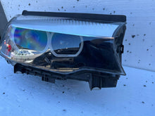 Laden Sie das Bild in den Galerie-Viewer, Frontscheinwerfer BMW 5 G31 G30 8499112 Rechts Scheinwerfer Headlight SCH5505975649vp
