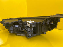 Laden Sie das Bild in den Galerie-Viewer, Frontscheinwerfer Kia Soul LED Rechts Scheinwerfer Headlight SCH4471233082za