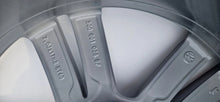 Laden Sie das Bild in den Galerie-Viewer, 1x Alufelge 17 Zoll 7.0" 5x112 40ET 3G0601025BF VW Passat Rim Wheel FEL4812982718yz