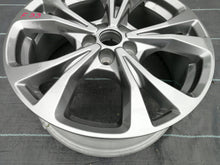 Laden Sie das Bild in den Galerie-Viewer, 1x Alufelge 18 Zoll 7.5" 5x108 50ET Glanz Silber LV4C-N2B Ford Kuga Iii FEL8823478766ww