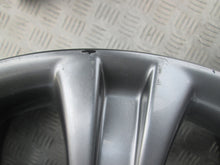 Load image into Gallery viewer, 1x Alufelge 17 Zoll 7.5&quot; 5x114.3 45ET TD320-80230 Lexus Rim Wheel