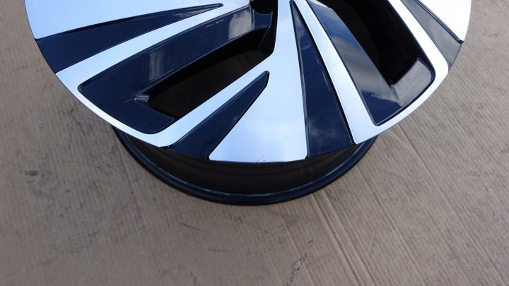 1x Alufelge 21 Zoll 9.0" 5x112 42ET 11A601025T VW Id.4 Rim Wheel FEL8120022503gl