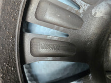 Laden Sie das Bild in den Galerie-Viewer, 1x Alufelge 16 Zoll 6.5&quot; 5x114.3 44ET Glanz Schwarz 403007870R Renault Rim Wheel