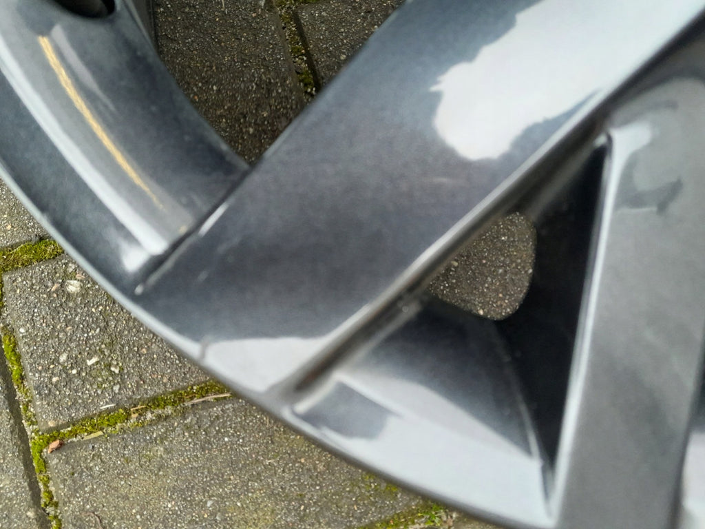 1x Alufelge 17 Zoll 6.5" 5x112 46ET Glanz 5E3601025 Skoda Octavia 5e3 I FEL1397414011bh