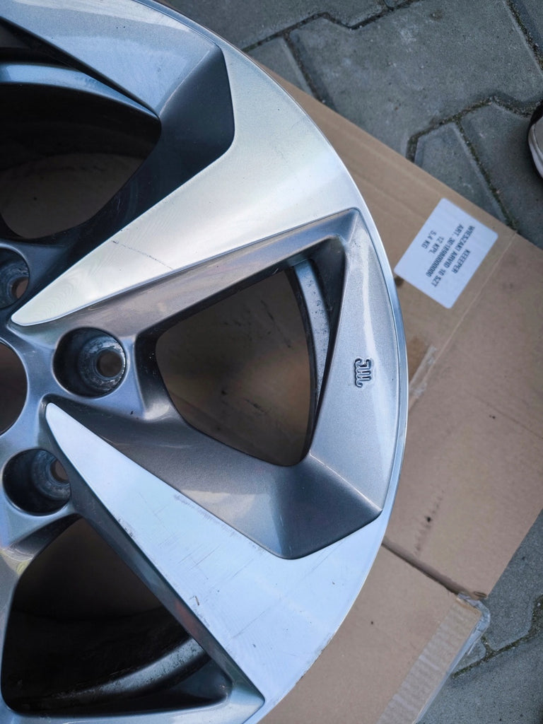 1x Alufelge 16 Zoll 6.5" 5x114.3 40ET Glanz 87169090 Nissan Qashqai Ii Rim Wheel FEL9671643804wy