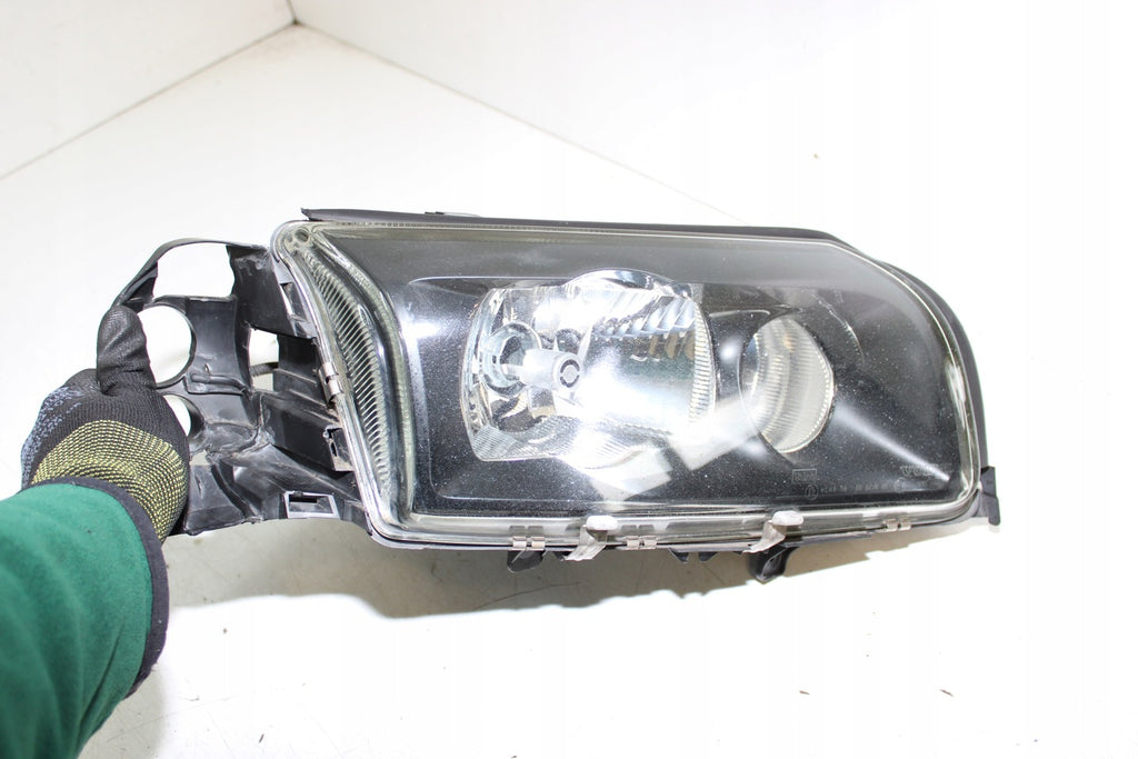 Frontscheinwerfer Volvo S80 30716979 89900215 Xenon Rechts Headlight