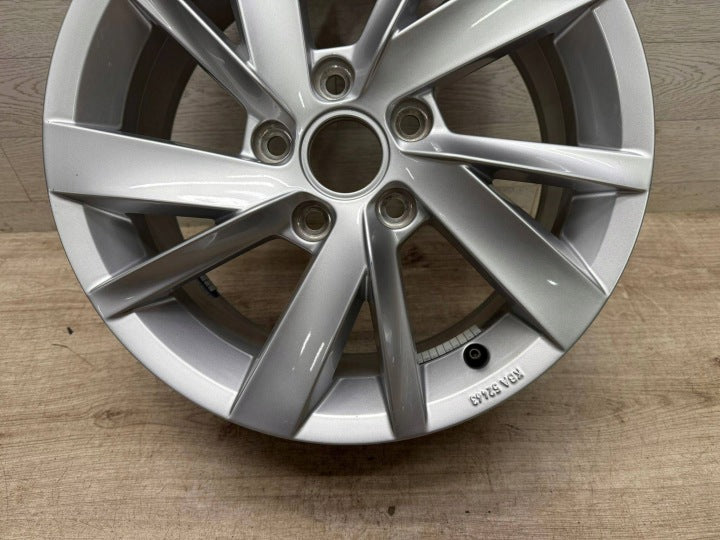 1x Alufelge 16 Zoll 46ET Blau 5H0071496 VW Golf Viii Rim Wheel FEL8534244896it