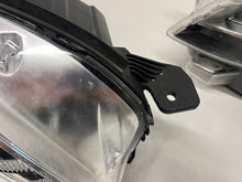 Load image into Gallery viewer, Frontscheinwerfer Peugeot Expert 9808235780-00 Xenon Rechts oder Links SCH8841398833cc