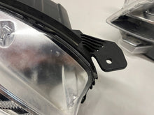 Laden Sie das Bild in den Galerie-Viewer, Frontscheinwerfer Peugeot Expert Traveller 9808235780-00 Xenon Ein Satz SCH8841398833cc
