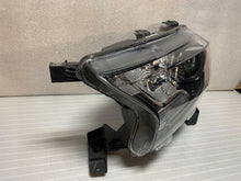 Laden Sie das Bild in den Galerie-Viewer, Frontscheinwerfer Ford Ranger JB3B-13E015-BA Full LED Links Headlight SCH9968293239gu