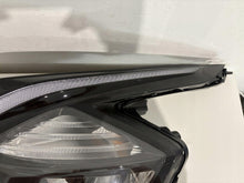 Load image into Gallery viewer, Frontscheinwerfer Kia Sportage V 92101-R2000 LED Links Scheinwerfer Headlight SCH3731326191lc
