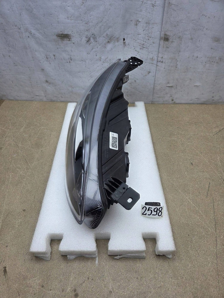 Frontscheinwerfer Ford Focus MX7B13E014CD Rechts Scheinwerfer Headlight SCH4656774223ni