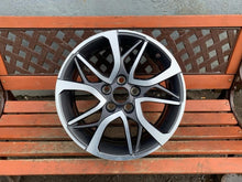 Laden Sie das Bild in den Galerie-Viewer, 1x Alufelge 17 Zoll 7.0" 5x114.3 Graphit PW457OR002 Mg Rim Wheel FEL5323205801wv