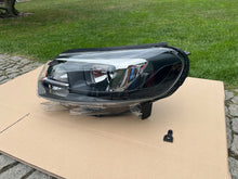 Load image into Gallery viewer, Frontscheinwerfer Opel Zafira C Vivaro Life Xenon Links Scheinwerfer Headlight