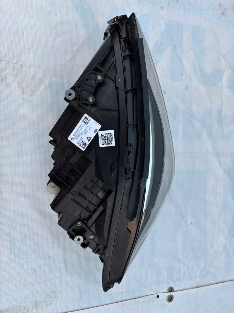 Frontscheinwerfer Mercedes-Benz W247 A2479065803 LED Rechts Headlight SCH1493766235vw