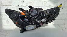 Laden Sie das Bild in den Galerie-Viewer, Frontscheinwerfer Mitsubishi Asx 8301C879 Xenon Ein Stück (Rechts oder Links)