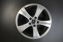 Load image into Gallery viewer, 4x Alufelge 17 Zoll 7.5" 5x112 40ET Glanz Silber A2134011200 Mercedes-Benz W213 FEL6202653600of