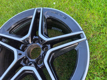 Laden Sie das Bild in den Galerie-Viewer, 1x Alufelge 18 Zoll 7.5" 5x112 44ET A2054019500 Mercedes-Benz Amg Rim Wheel FEL3006404211zn