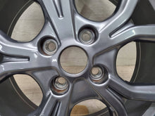 Laden Sie das Bild in den Galerie-Viewer, 1x Alufelge 17 Zoll 7.0&quot; 4x108 47 5ET N1BC1007EA Ford Fiesta Ecosport Rim Wheel