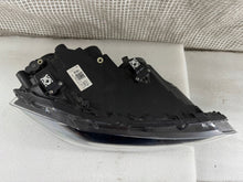 Load image into Gallery viewer, Frontscheinwerfer VW Polo 2G1941006 Rechts Scheinwerfer Headlight SCH4070143237mt