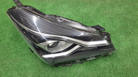 Frontscheinwerfer Toyota Yaris LED Rechts Scheinwerfer Headlight