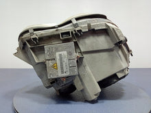 Laden Sie das Bild in den Galerie-Viewer, Frontscheinwerfer Mercedes-Benz W203 A2038203761 Links Scheinwerfer Headlight SCH4256777336od