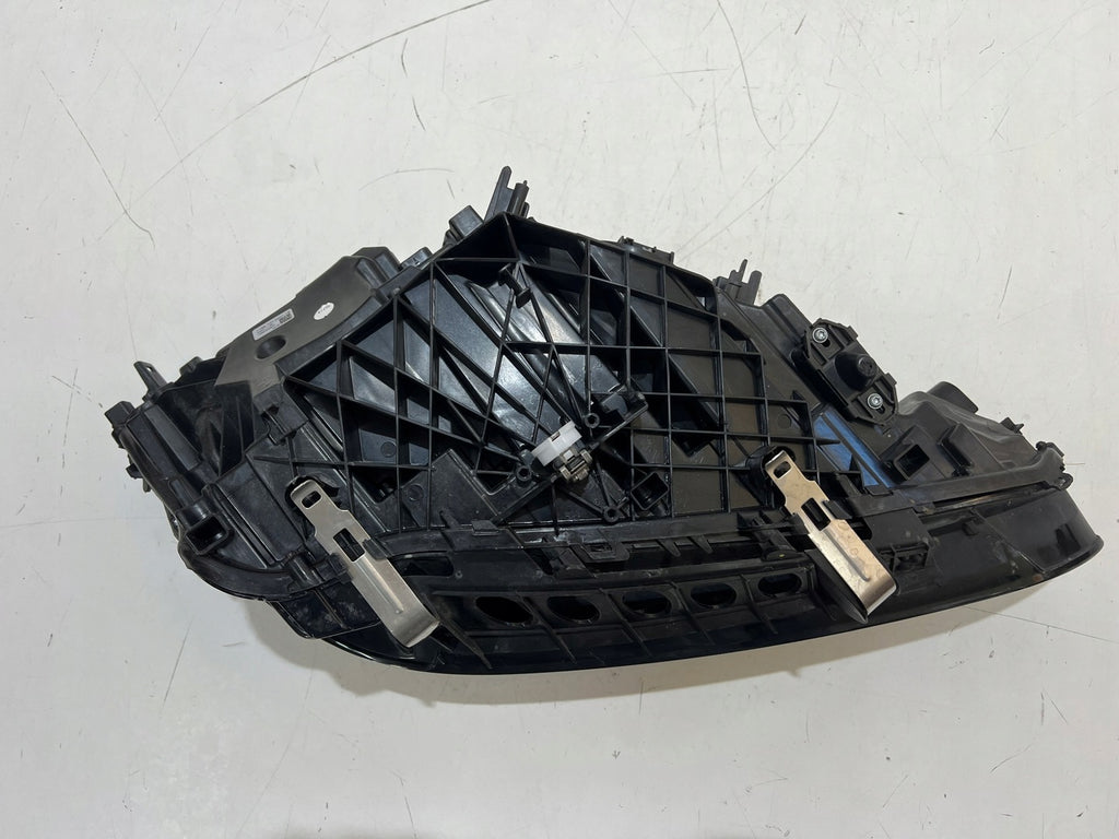 Frontscheinwerfer BMW G22 G23 G26 5A1935105 Full LED Rechts oder Links SCH6735331506ua