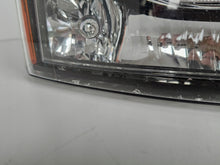 Laden Sie das Bild in den Galerie-Viewer, Frontscheinwerfer Land Rover Range I Sport AH32-13W029-GD Xenon FALSE Headlight SCH7343936994xb